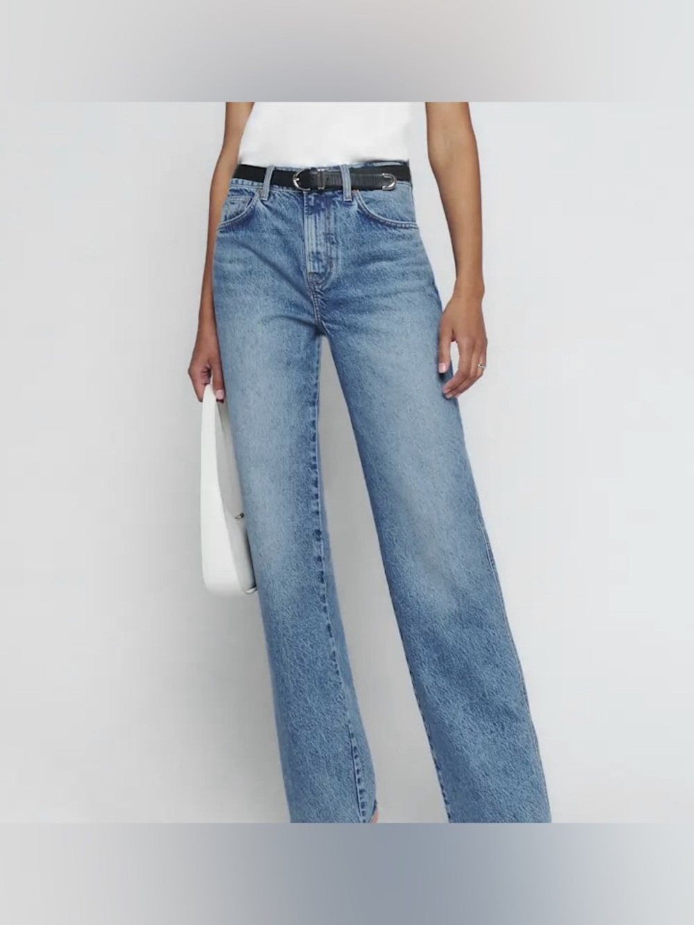 Reformation Val 90s Mid Rise Straight Jeans in Colorado size 23 *CUT HEM*